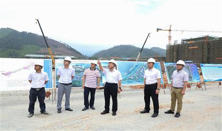 【建設(shè)新“國(guó)門”?展鐵軍精神】建國(guó)門   鏖戰(zhàn)急