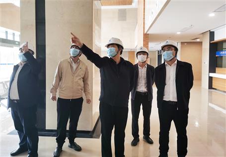 蒙勝益到南寧市江南區(qū)人民醫(yī)院二期工程項目調研指導工作